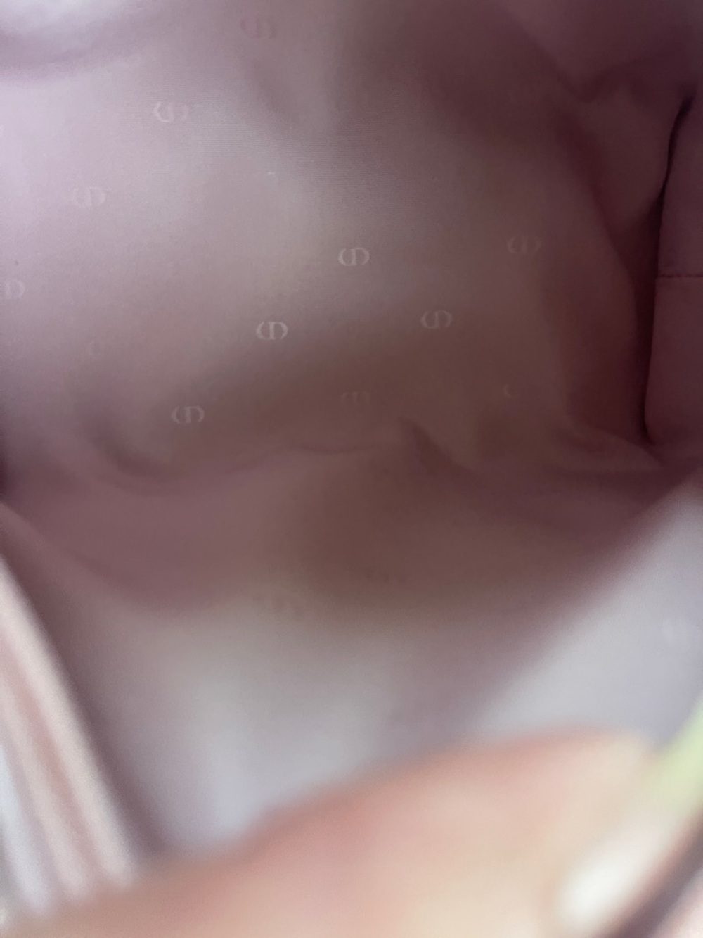 Dior Light Pink Patent Cosmetic Case with Raised CD Logo - Picture 7 of 7